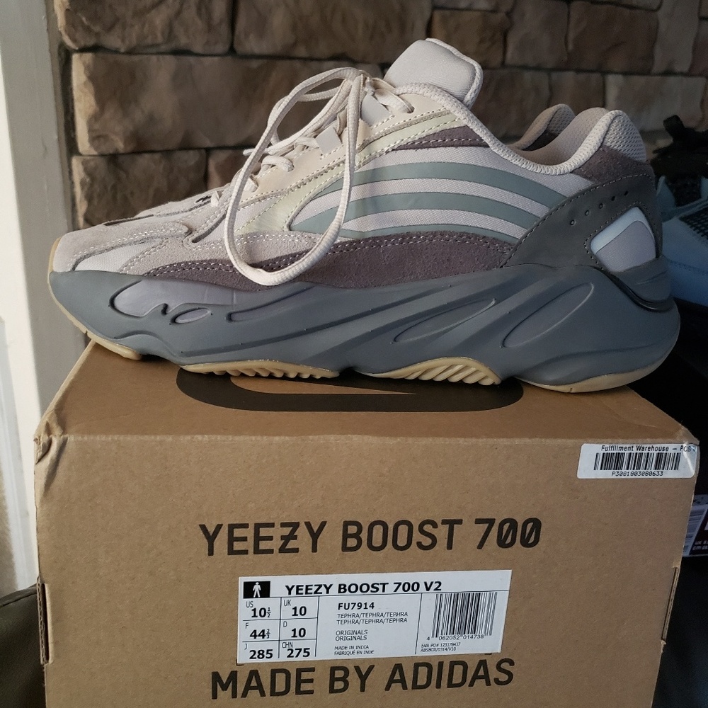 Yeezy Tephra 700